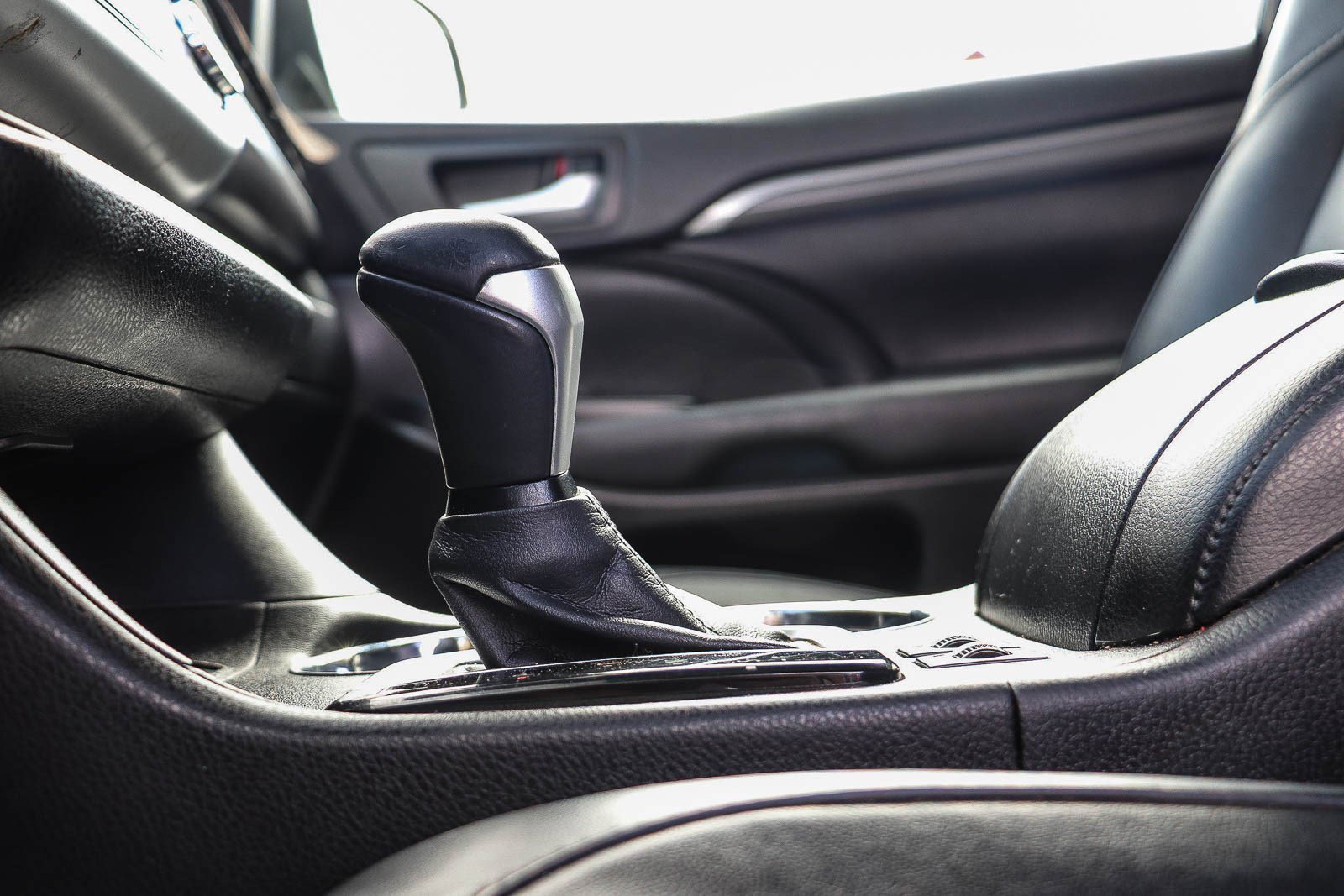 Certified 2017 Toyota Highlander SE w/ Carpet Mat Package image 20