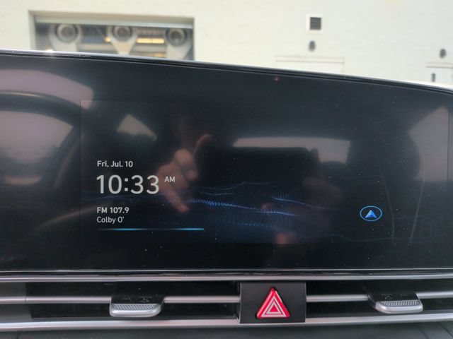 Used 2023 Hyundai Elantra SEL w/ Convenience Package FWD image 19