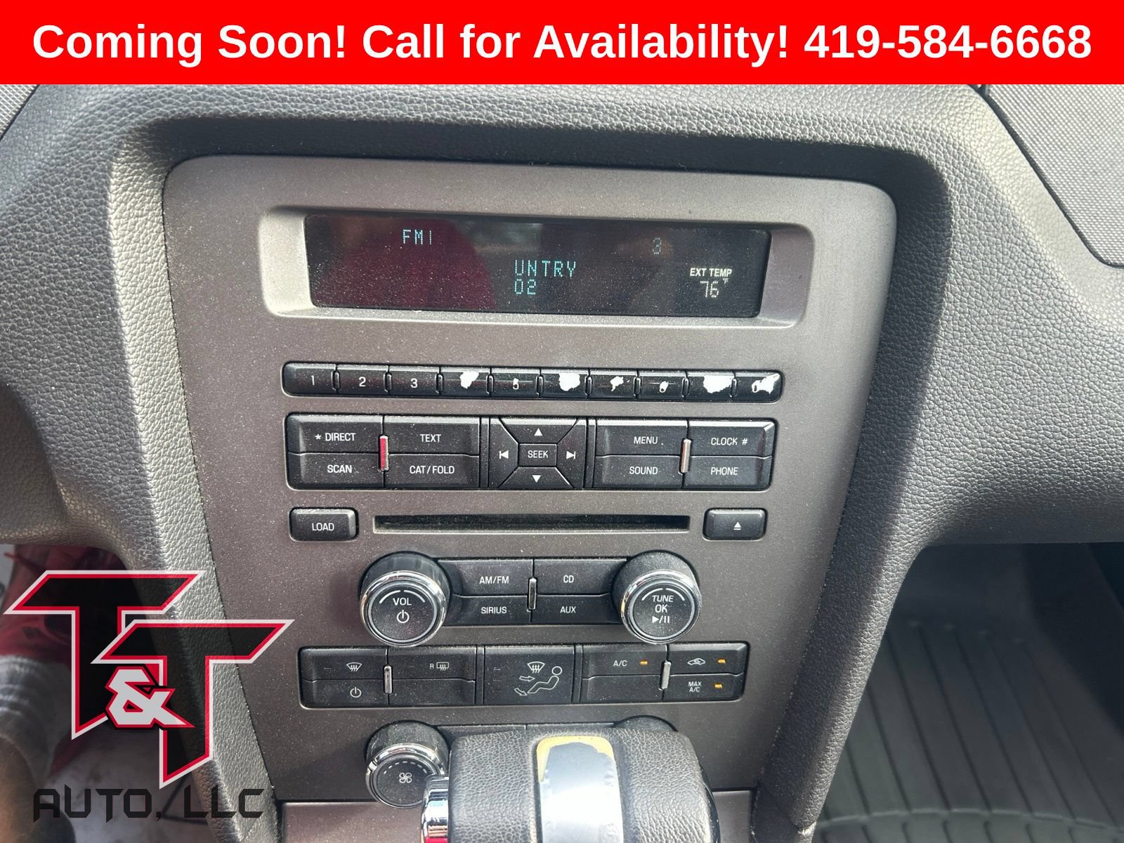 Used 2012 Ford Mustang Coupe RWD image 11