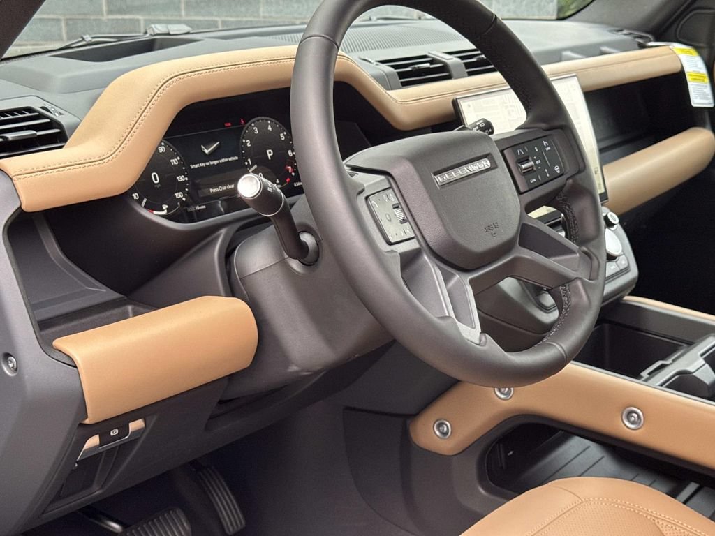New 2026 Land Rover Defender 110 X-Dynamic SE AWD/4WD image 23