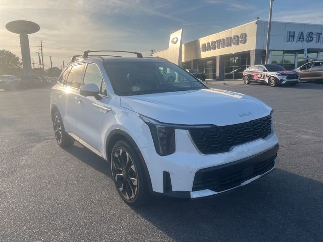 Used 2025 Kia Sorento SX