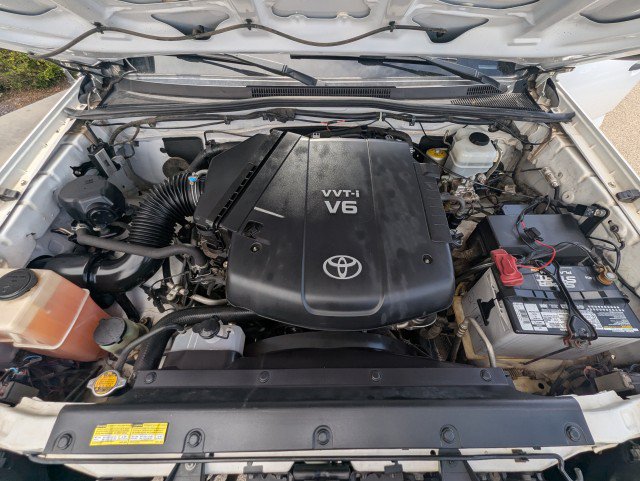 Used 2015 Toyota Tacoma 4x4 Double Cab w/ TRD Off-Road Package image 28