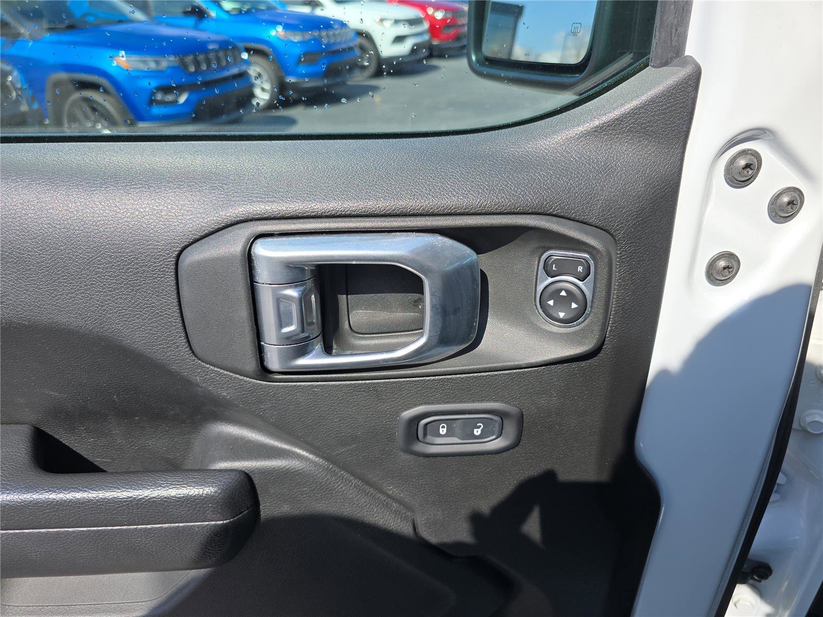 Used 2022 Jeep Wrangler Unlimited Sport image 20