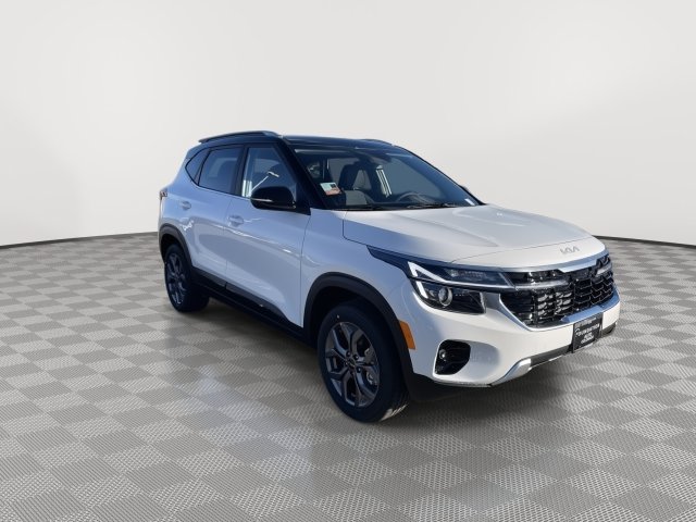 Certified 2024 Kia Seltos S AWD/4WD image 10