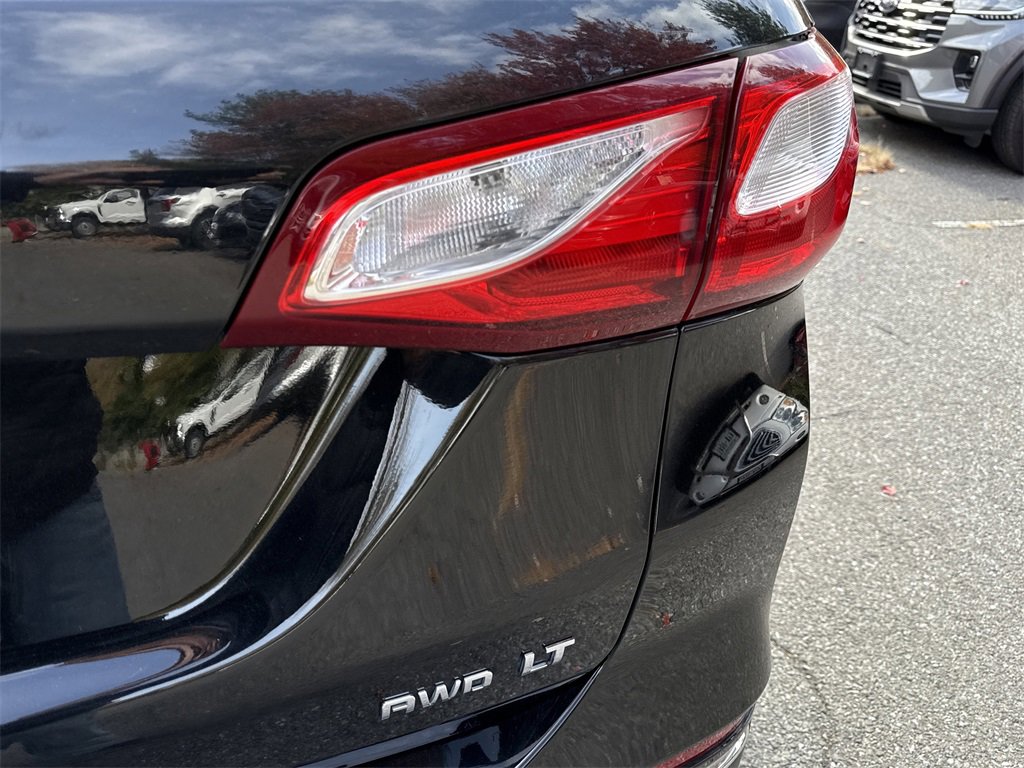 Used 2018 Chevrolet Equinox LT image 27