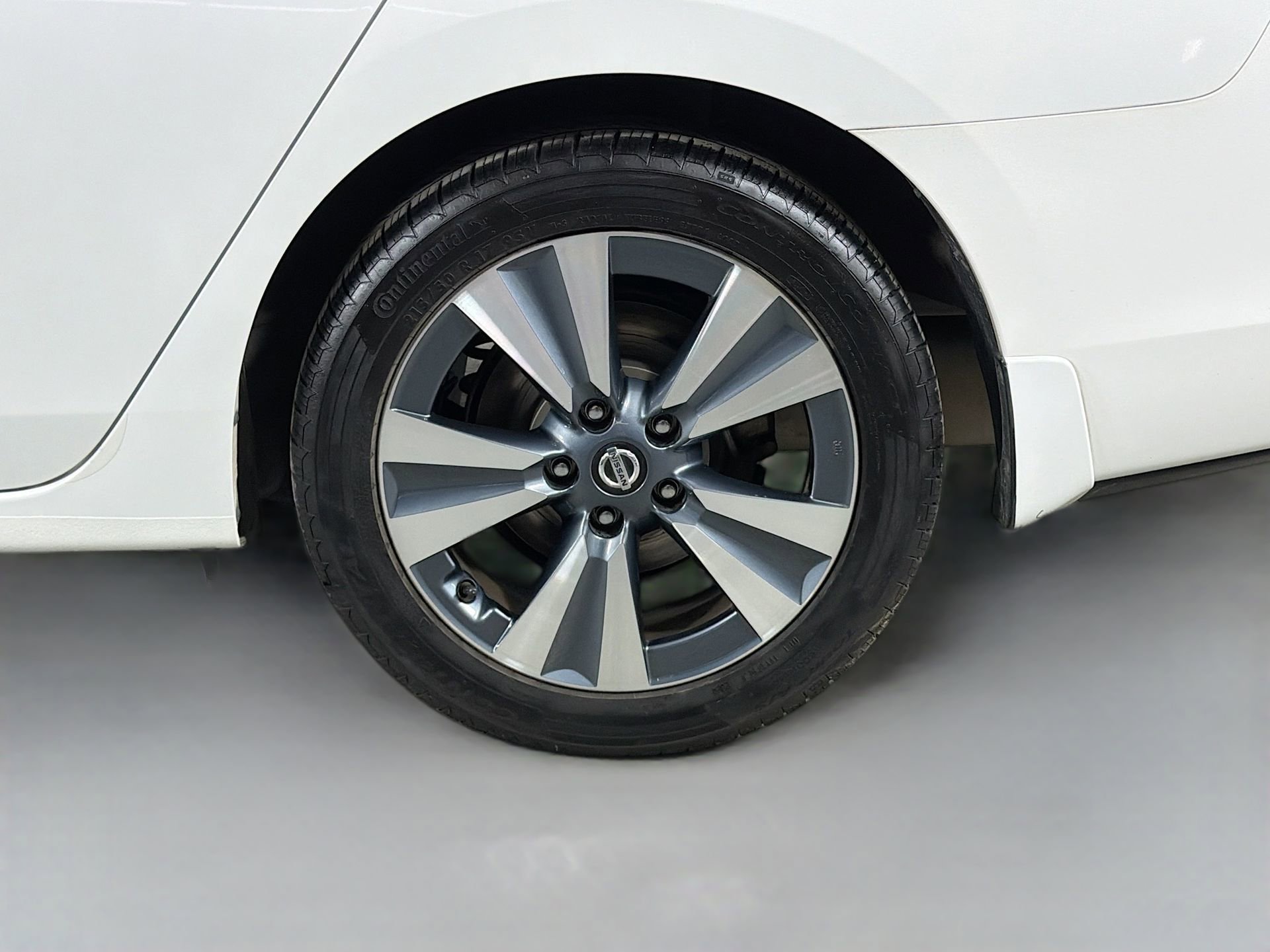 Used 2019 Nissan Sentra SL FWD image 27