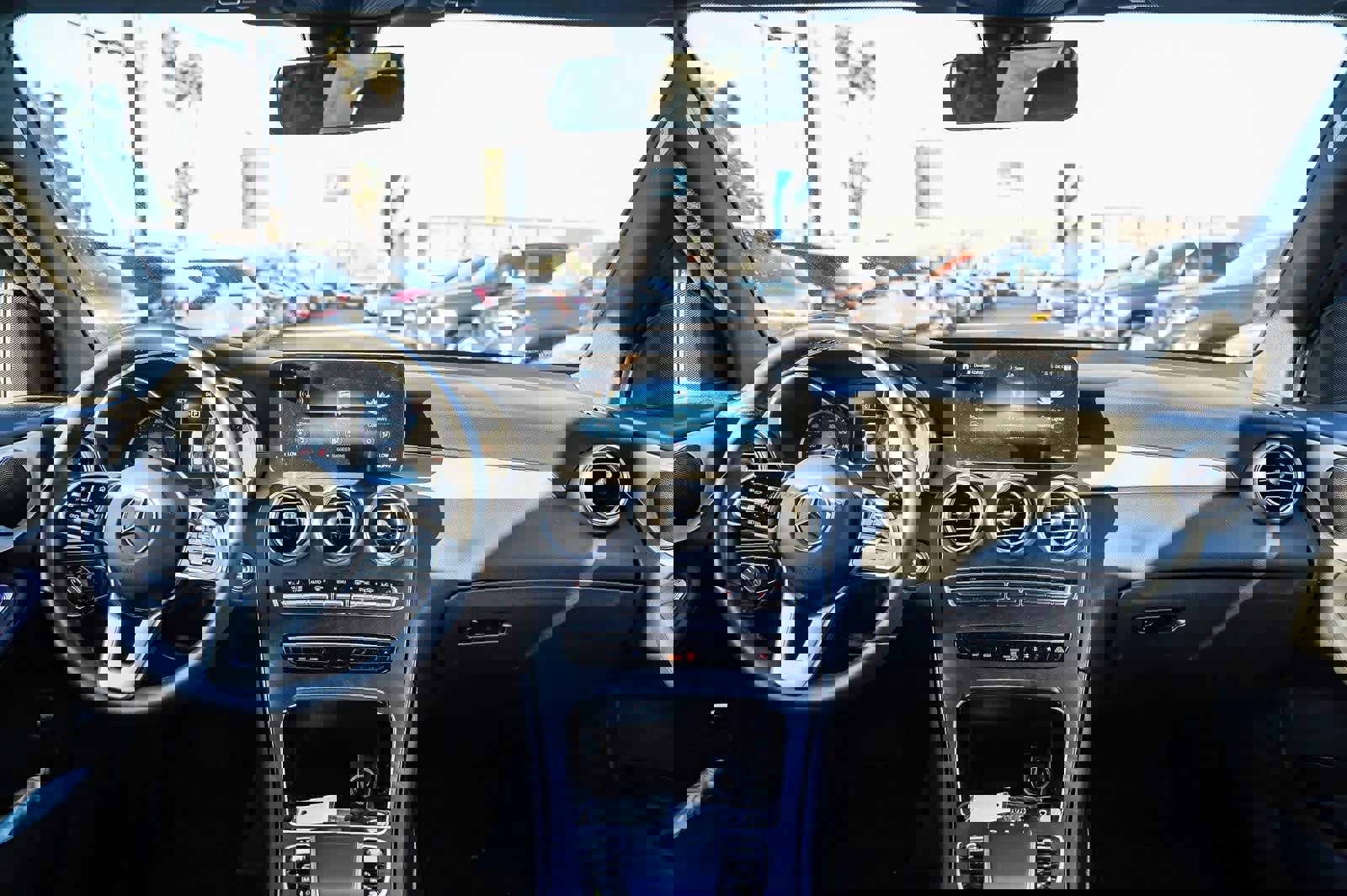 Used 2021 Mercedes-Benz GLC 300 image 9