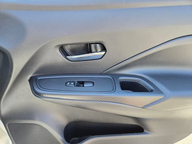Used 2024 Nissan Versa SV FWD image 23