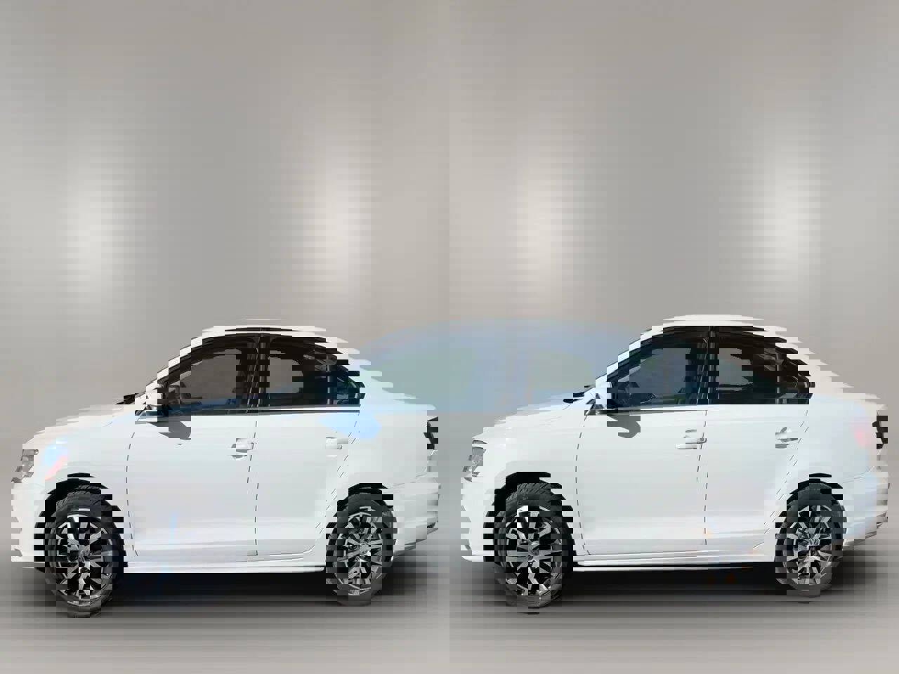 Used 2017 Volkswagen Jetta S image 3