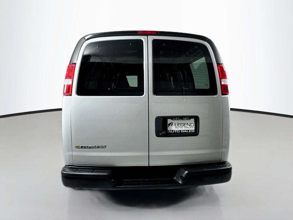 Used 2023 Chevrolet Express 2500 w/ Driver Convenience Package RWD image 6