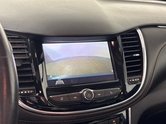 Used 2018 Chevrolet Trax Premier w/ Midnight Edition FWD image 21