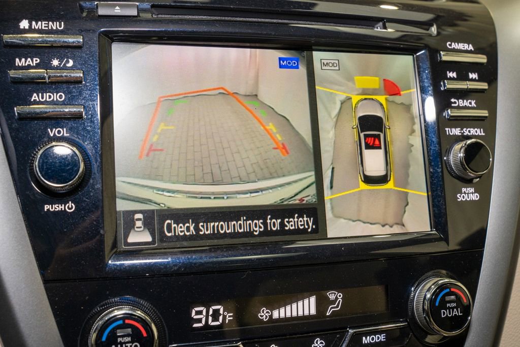 Certified 2024 Nissan Murano Platinum w/ Cargo Package image 16