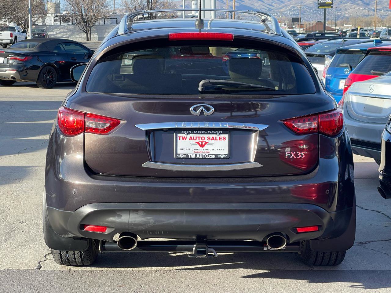 Used 2010 INFINITI FX35 FX35 AWD w/ Navigation Pkg image 6