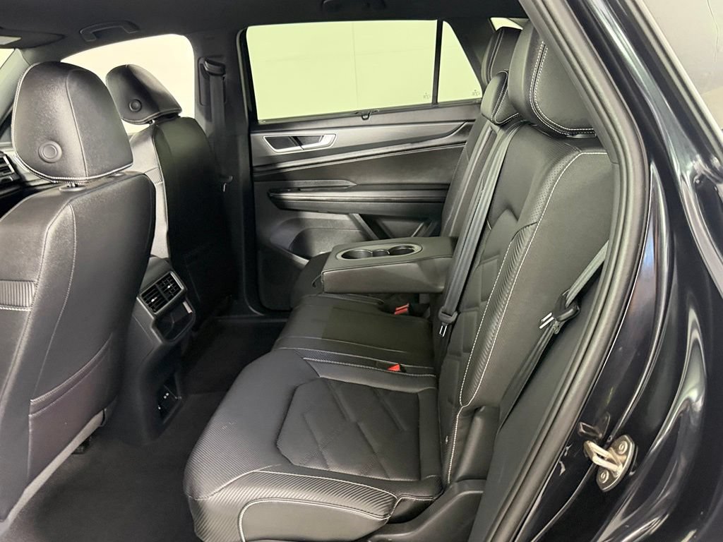 Used 2026 Volkswagen Atlas Cross Sport SE FWD image 22