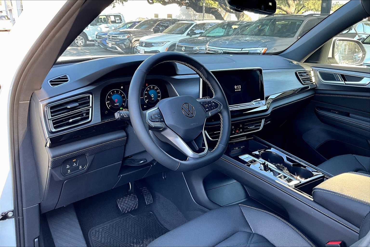 New 2026 Volkswagen Atlas Cross Sport SE image 8