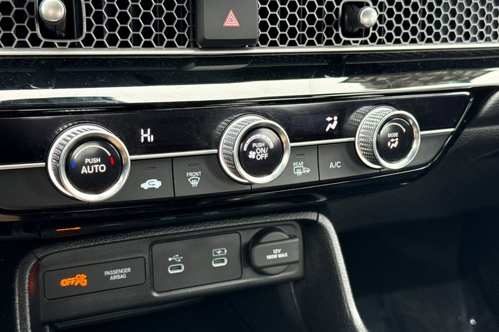 Used 2025 Honda Civic Sport image 19
