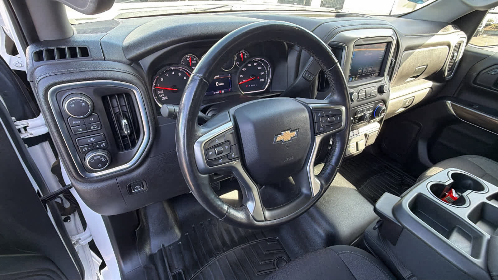 Used 2019 Chevrolet Silverado 1500 LT w/ All-Star Edition AWD/4WD image 10