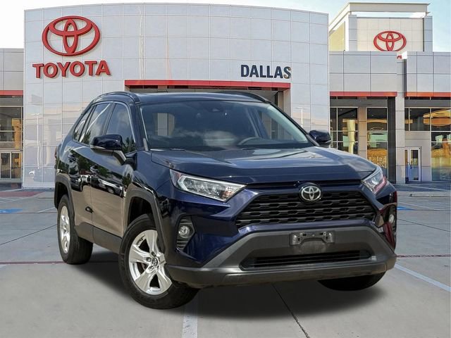 Used 2019 Toyota RAV4 XLE FWD image 1