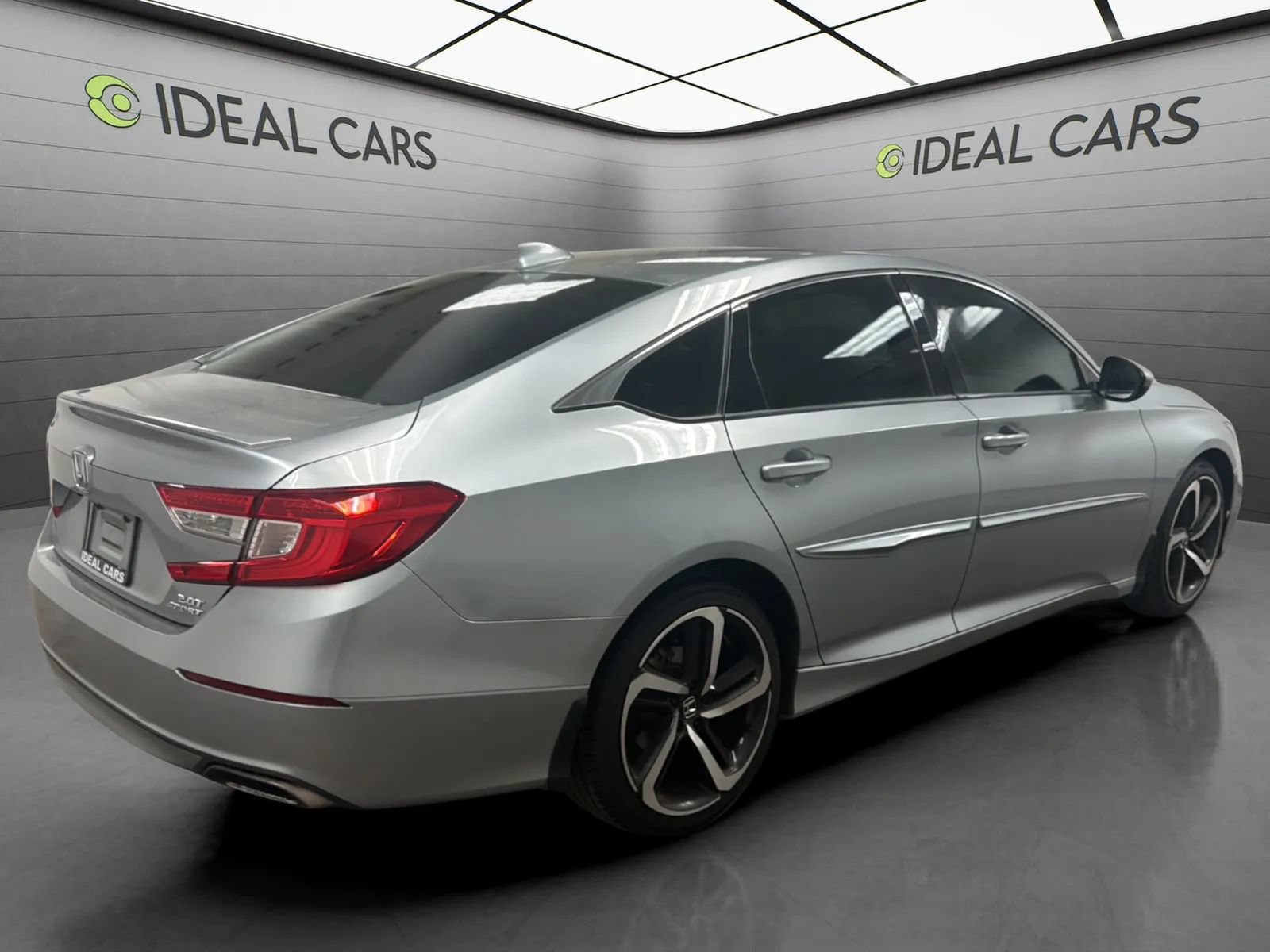 Used 2019 Honda Accord Sport image 5