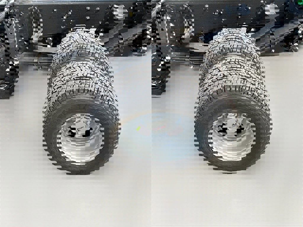 New 2026 GMC Sierra 3500 Pro w/ Convenience Package image 29