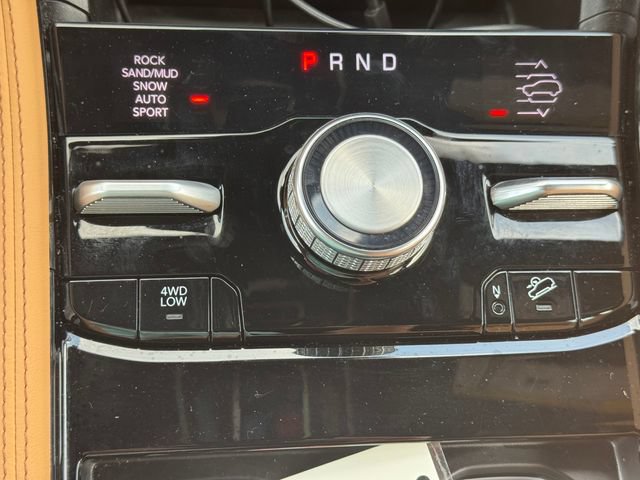 Used 2025 Jeep Grand Cherokee Summit AWD/4WD image 37