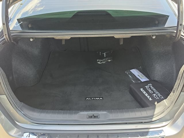 Certified 2021 Nissan Altima 2.5 SV w/ SV Premium Package FWD image 10