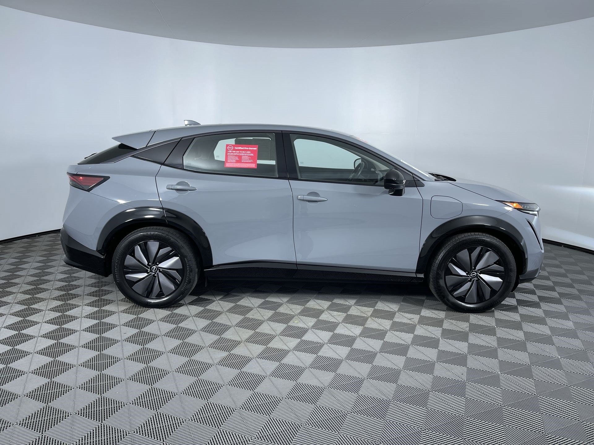 Certified 2024 Nissan Ariya AWD image 10