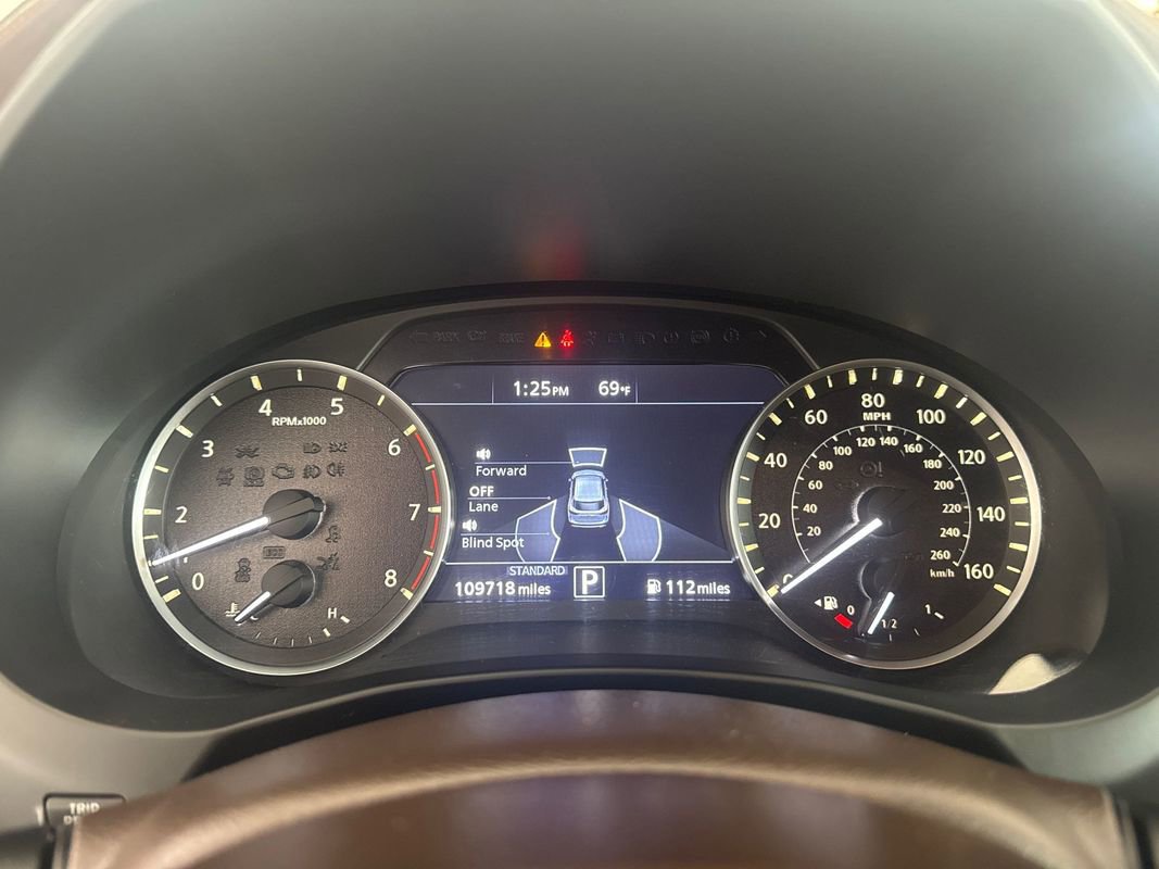 Used 2019 INFINITI QX50 Essential image 14