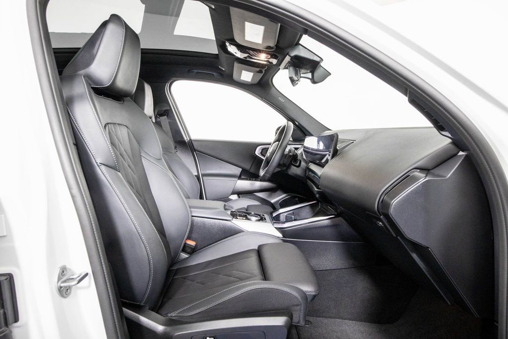 Used 2025 BMW X3 xDrive30i image 10
