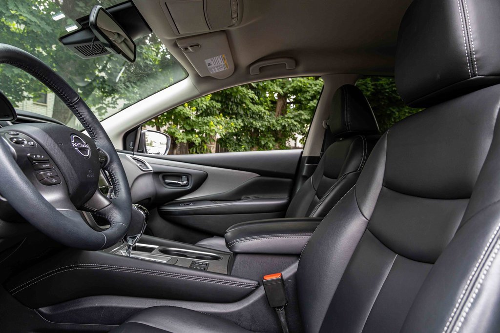 Certified 2024 Nissan Murano SV w/ SV Midnight Edition Package image 9