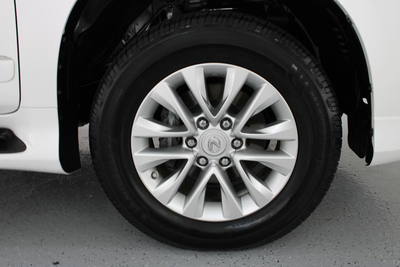 Used 2017 Lexus GX 460 Premium image 84