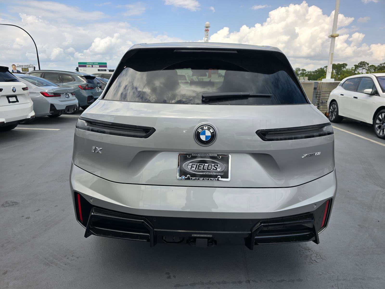 New 2026 BMW iX xDrive60 w/ M Sport Package image 3