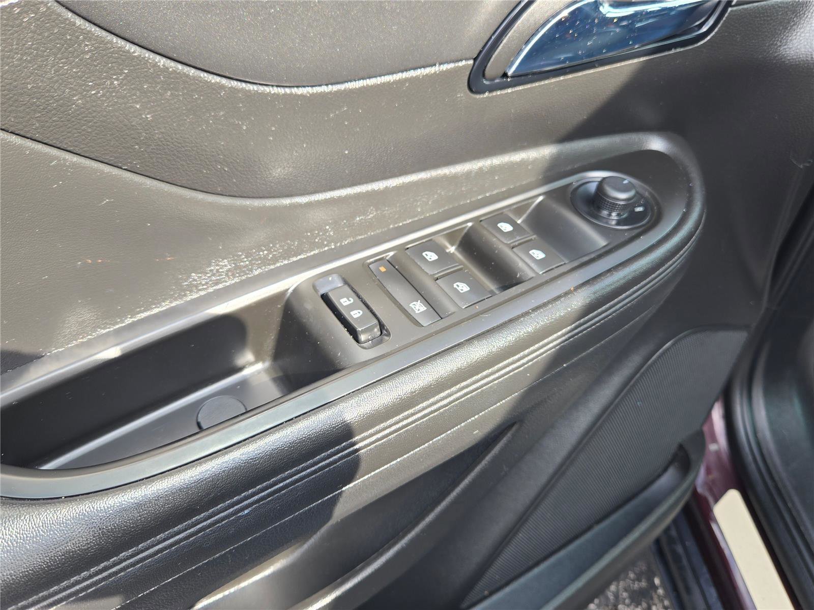 Used 2017 Buick Encore Preferred image 19