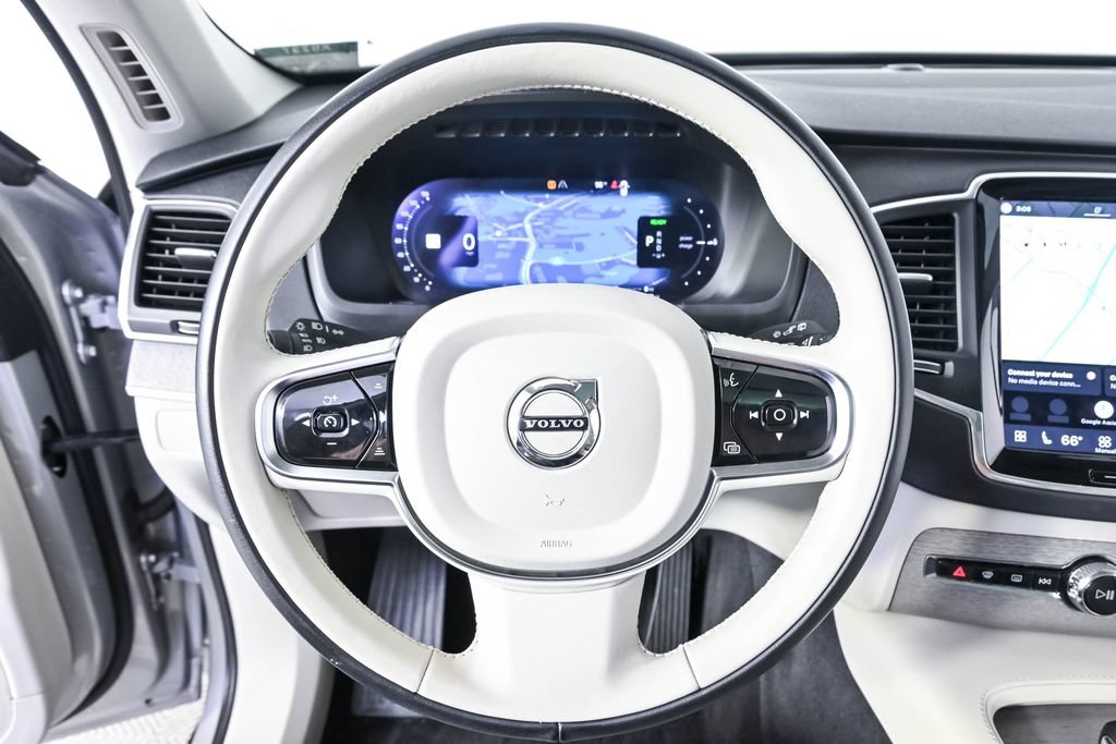Certified 2025 Volvo XC90 T8 Core w/ Protection Package AWD/4WD image 10