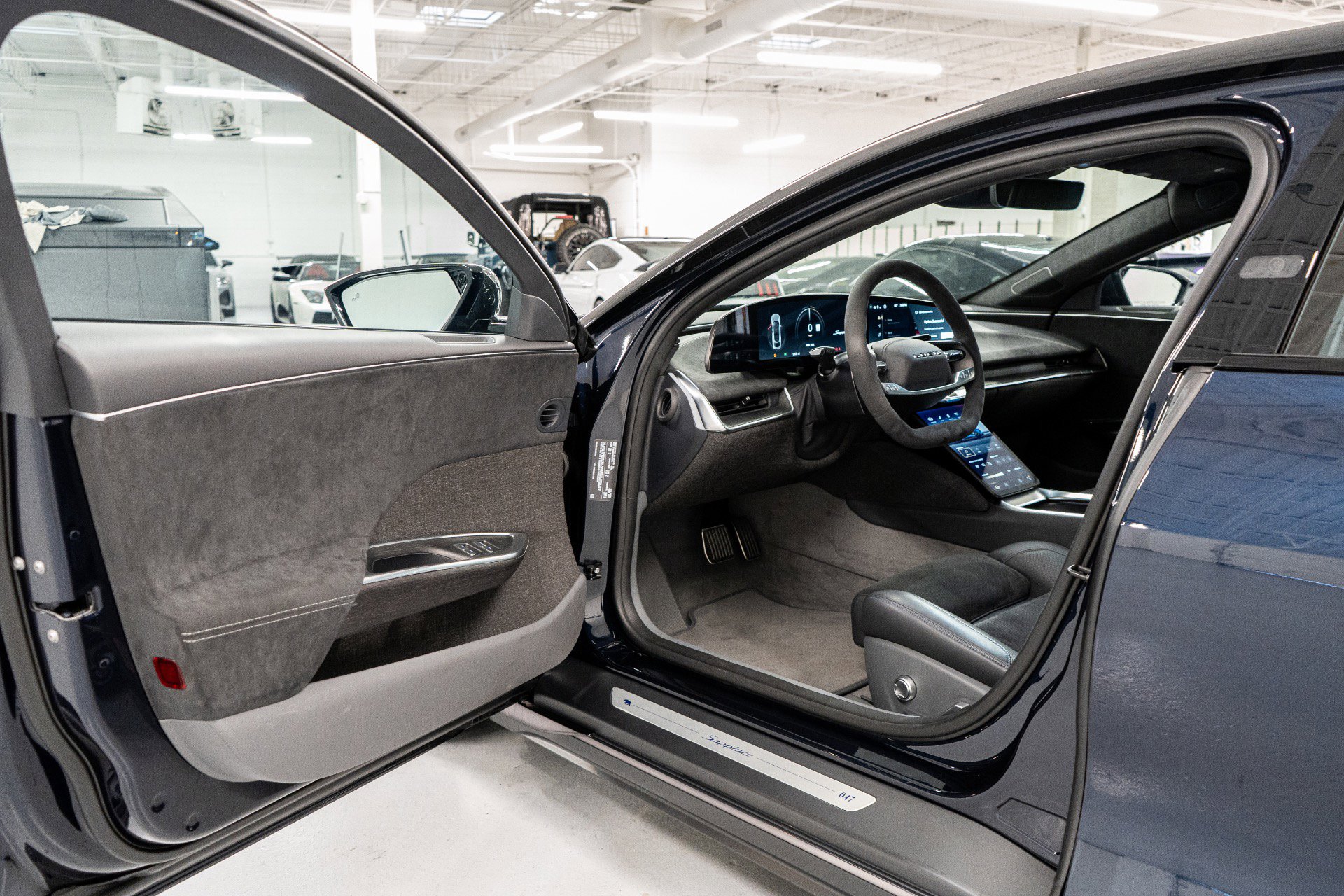 Used 2024 Lucid Air Sapphire image 15