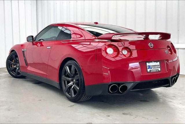 Used 2010 Nissan GT-R Premium AWD/4WD image 11