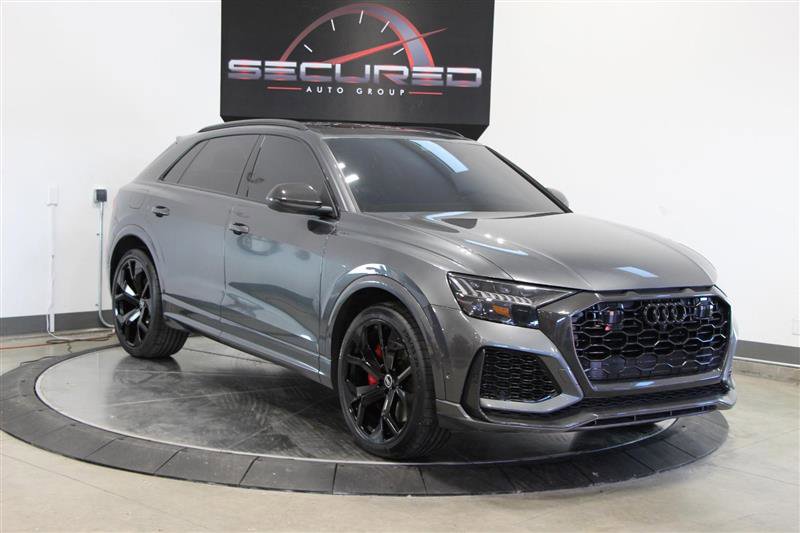 Used 2022 Audi RS Q8 w/ Carbon Optic Package image 2