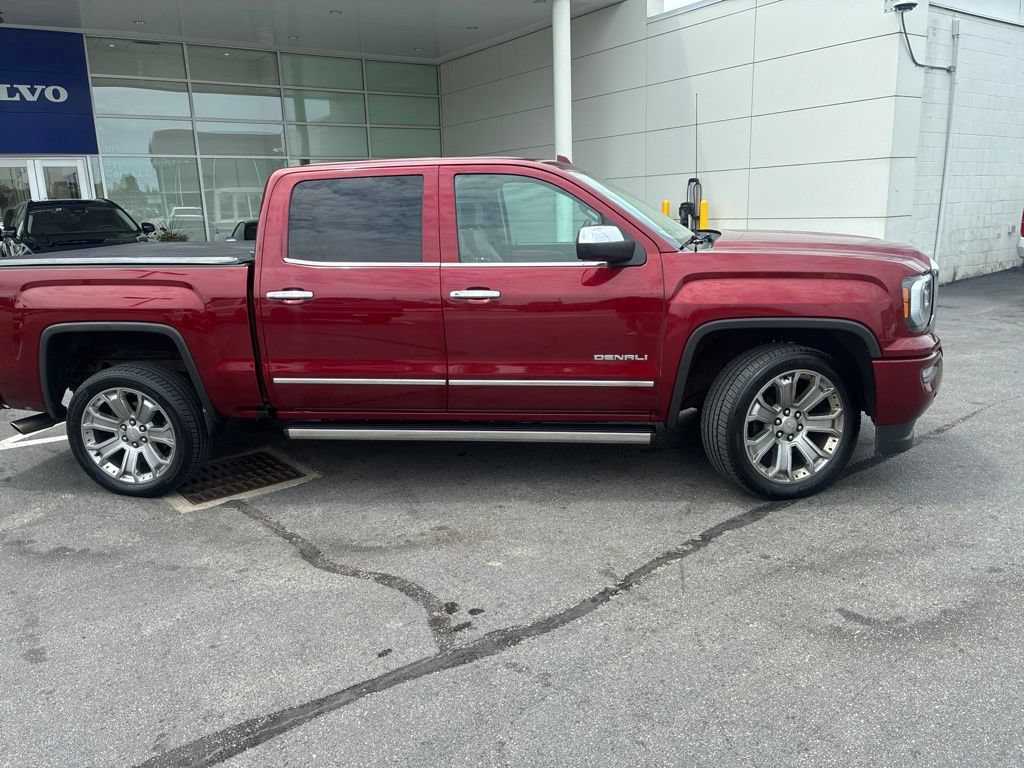 Used 2017 GMC Sierra 1500 Denali w/ Denali Ultimate Package AWD/4WD image 2