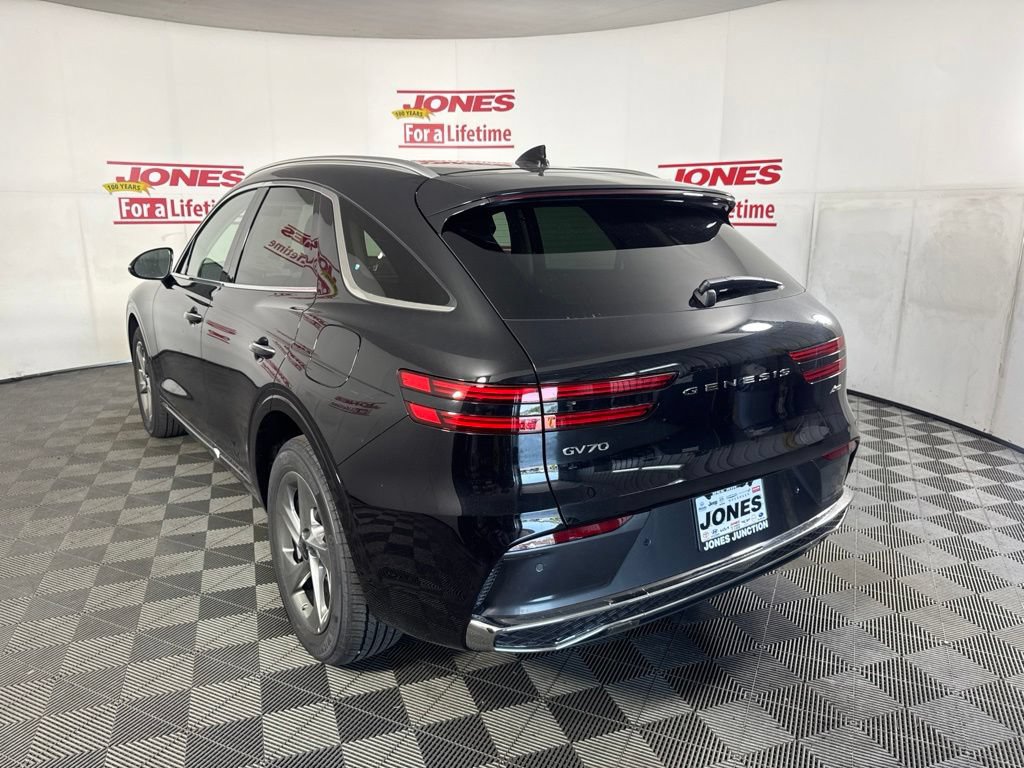New 2026 Genesis GV70 2.5T AWD/4WD image 2