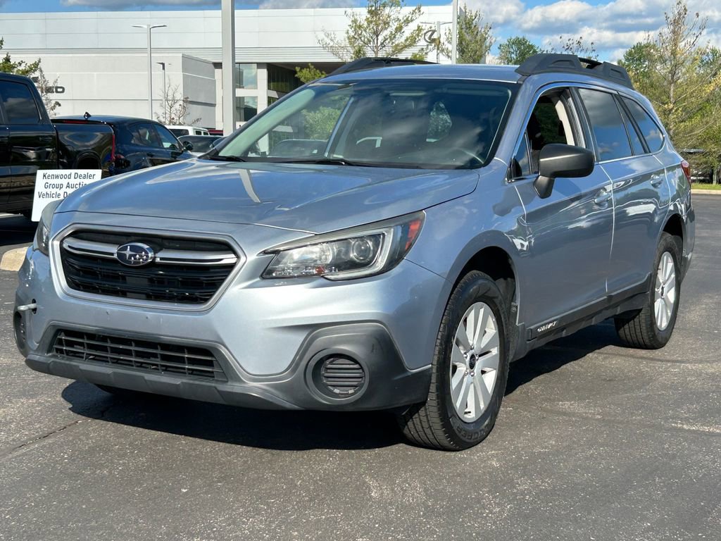 Used 2018 Subaru Outback 2.5i AWD/4WD image 3
