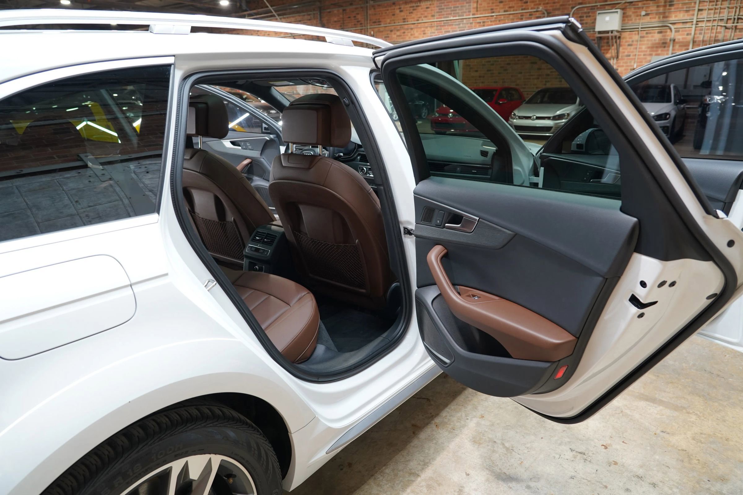 Used 2018 Audi A4 2.0T allroad Premium Plus image 42