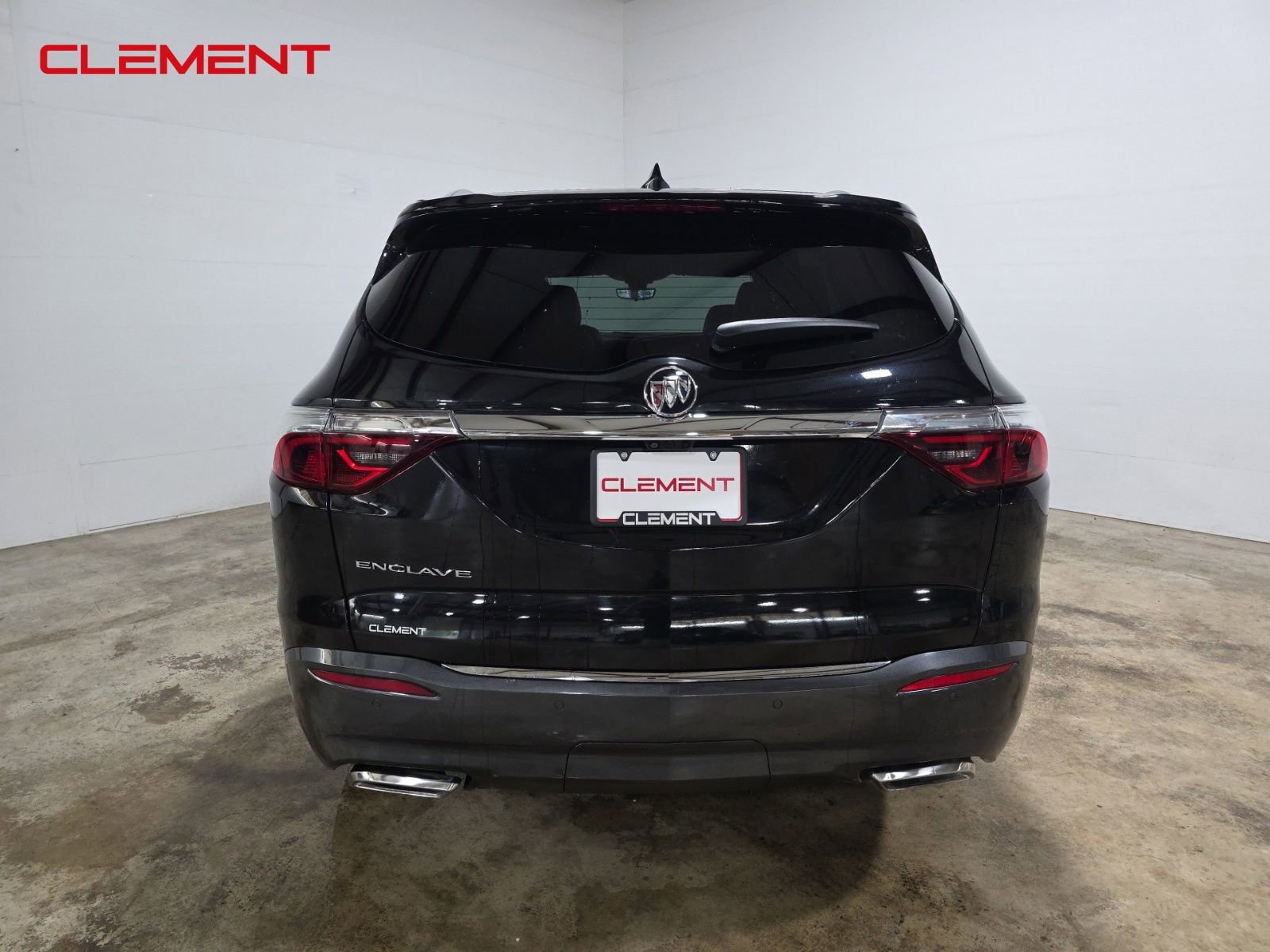 Used 2024 Buick Enclave Premium image 7