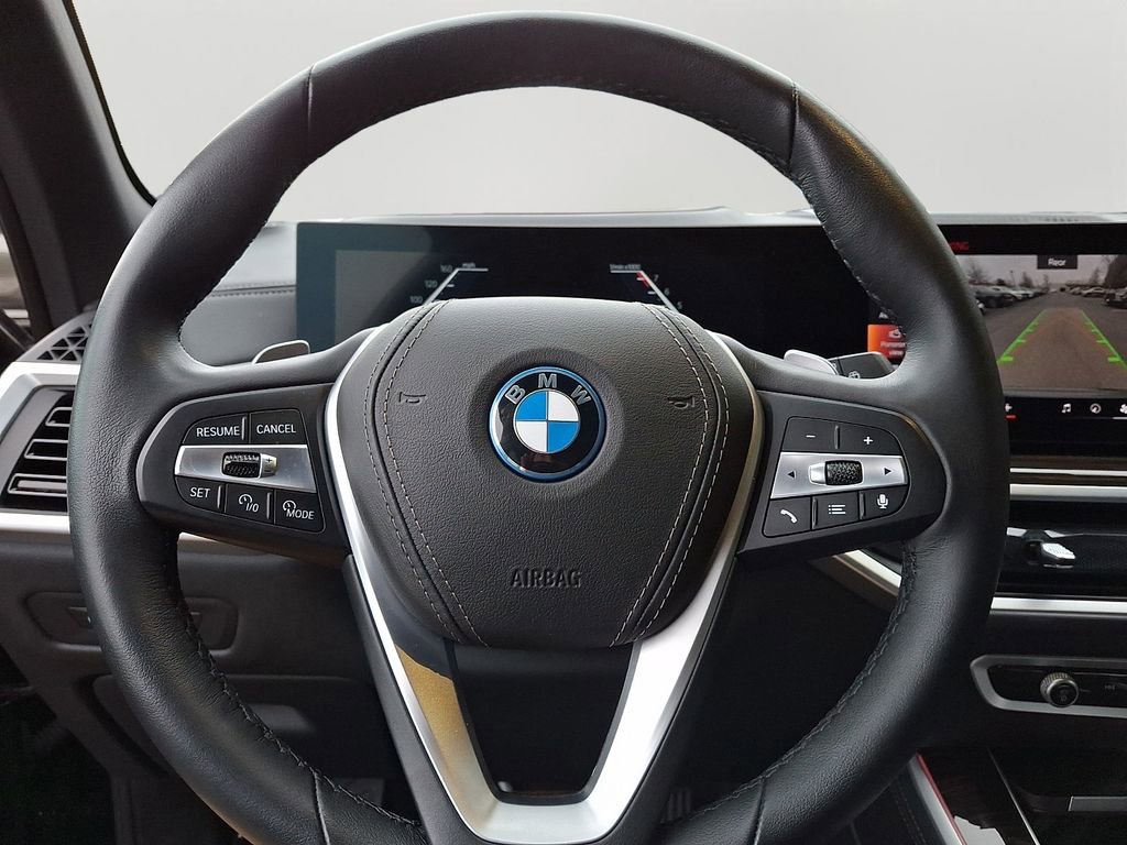 Used 2024 BMW X5 xDrive50e image 21
