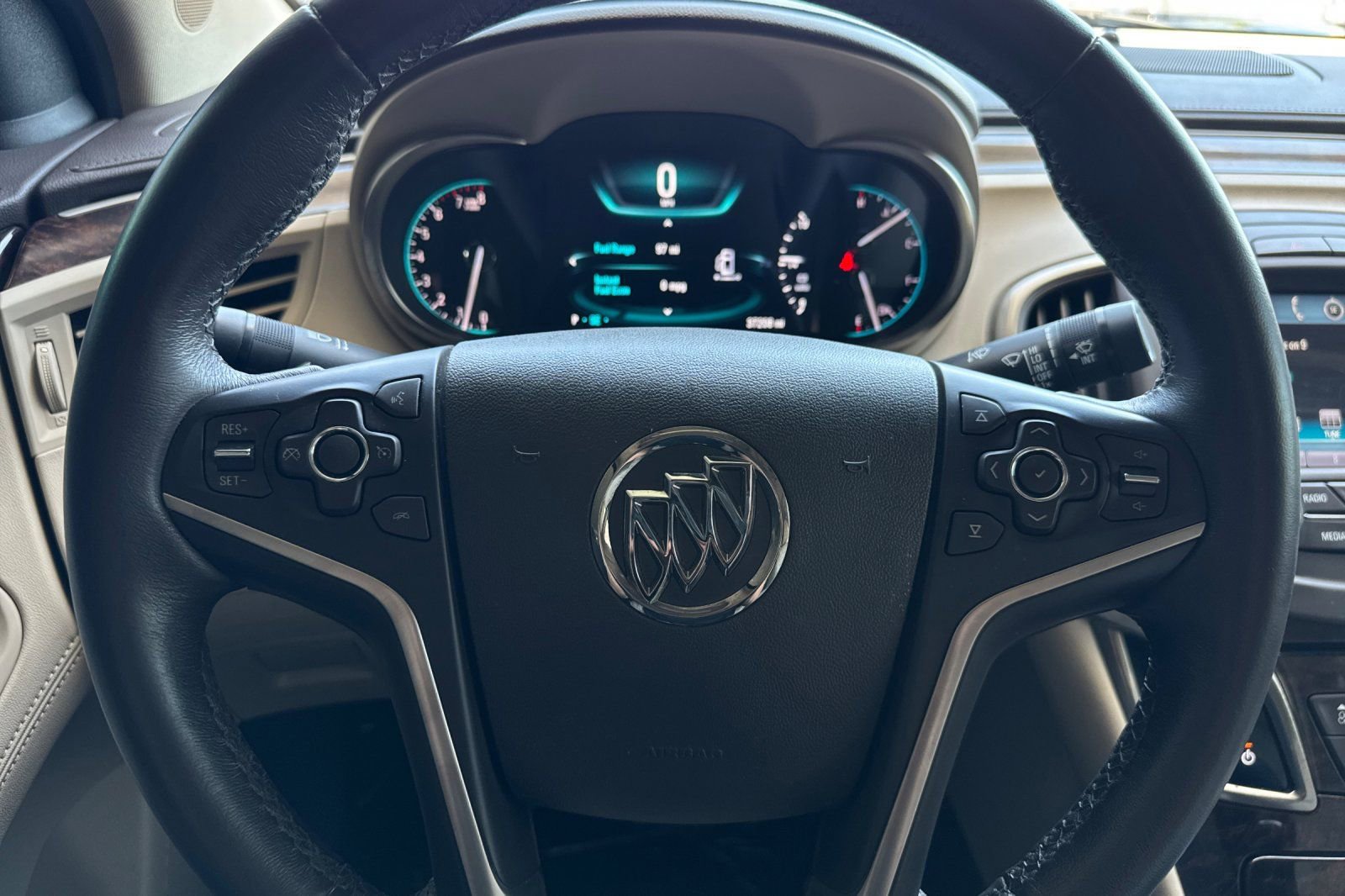 Used 2016 Buick LaCrosse Leather FWD image 25