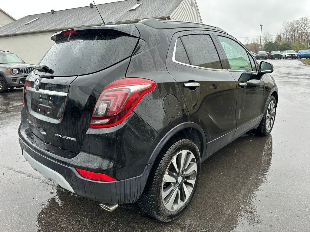 Used 2018 Buick Encore Essence FWD image 13