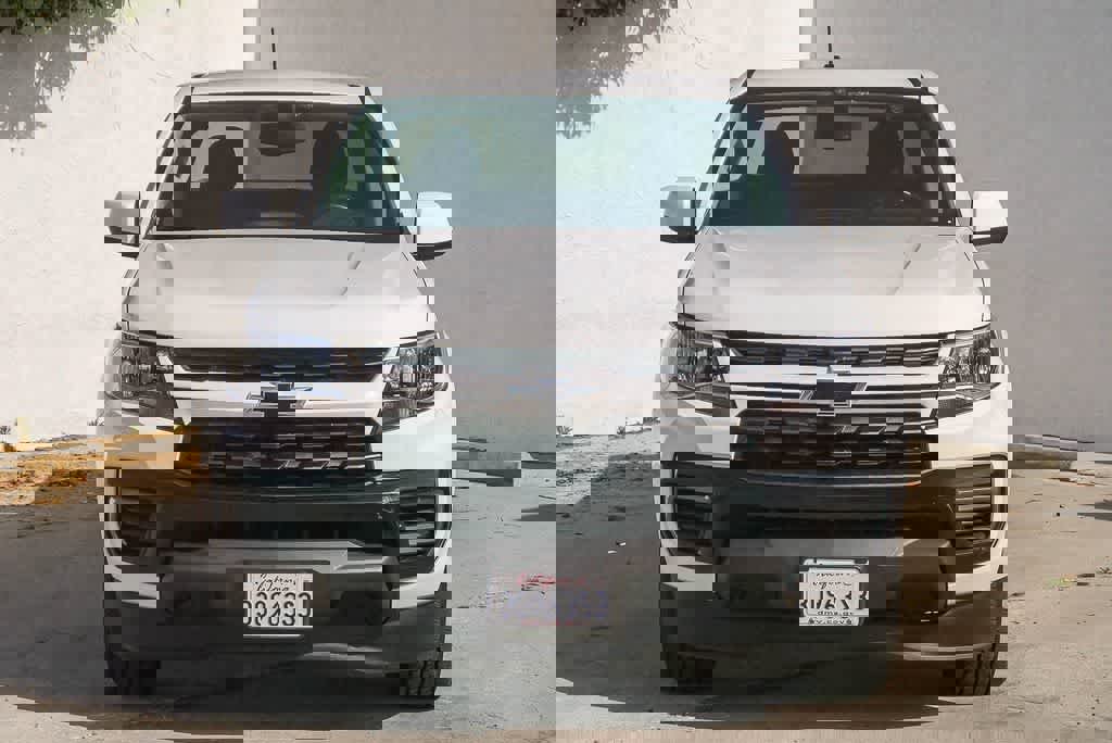 Used 2022 Chevrolet Colorado LT image 2