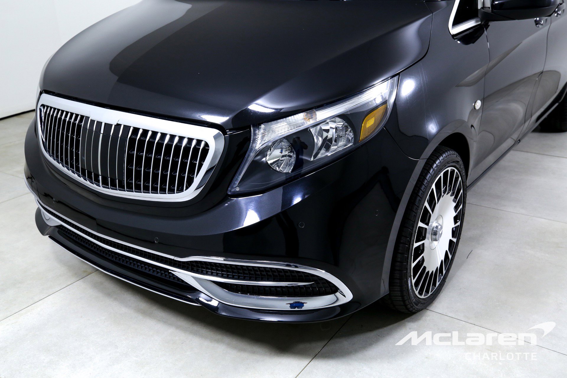 Used 2018 Mercedes-Benz Metris Passenger image 35