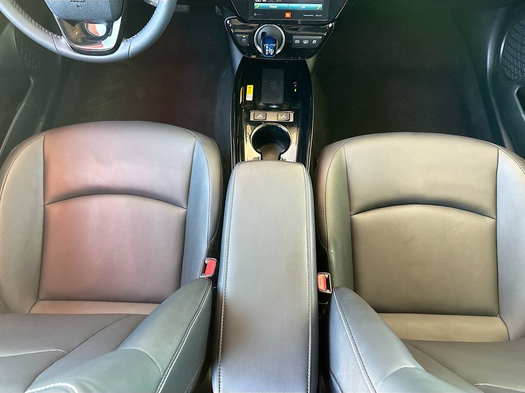 Certified 2021 Toyota Prius Prime Limited w/ Carpet Mat Package (TMS) FWD image 16