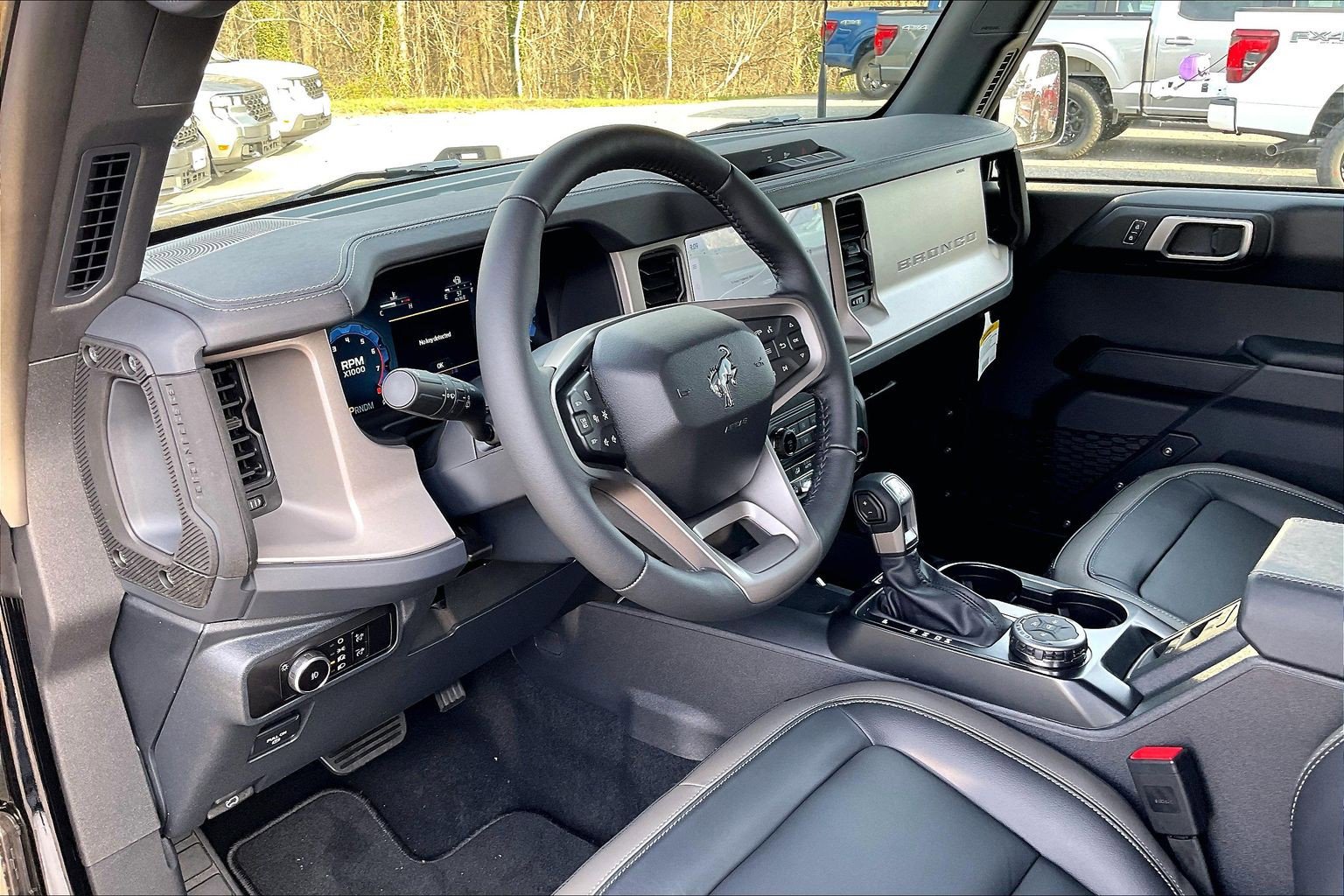 New 2026 Ford Bronco Outer Banks AWD/4WD image 6