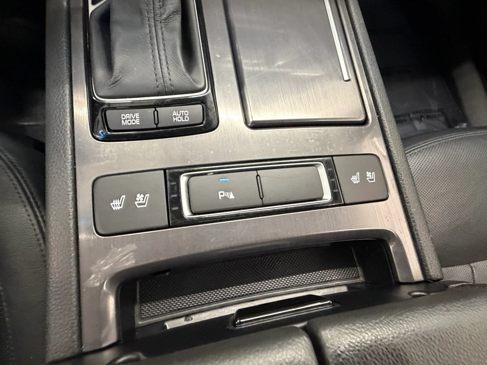 Used 2018 Genesis G80 3.8 w/ Option Group 02 RWD image 32